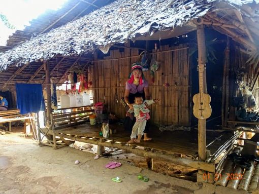  long neck village chiang rai