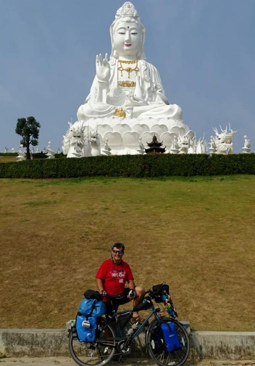  Huay pla kang temple