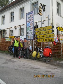  Mura Nehri,Avusturya-Slovenya Sınırı