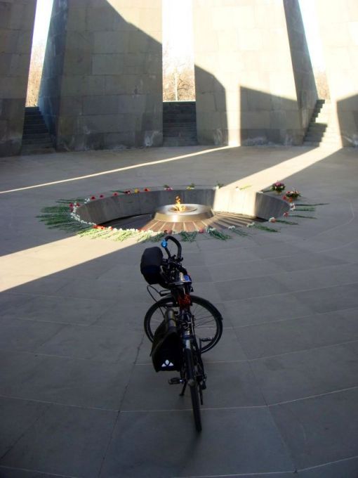 Soykırım Anıtı,Ermenistan